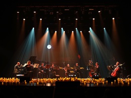 Neo Classic Orchestra.     1000 