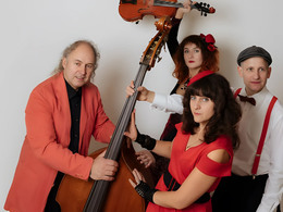  :     Piaf  Zaz