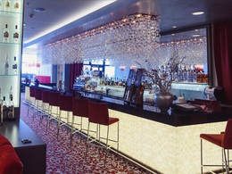 Signature Bar